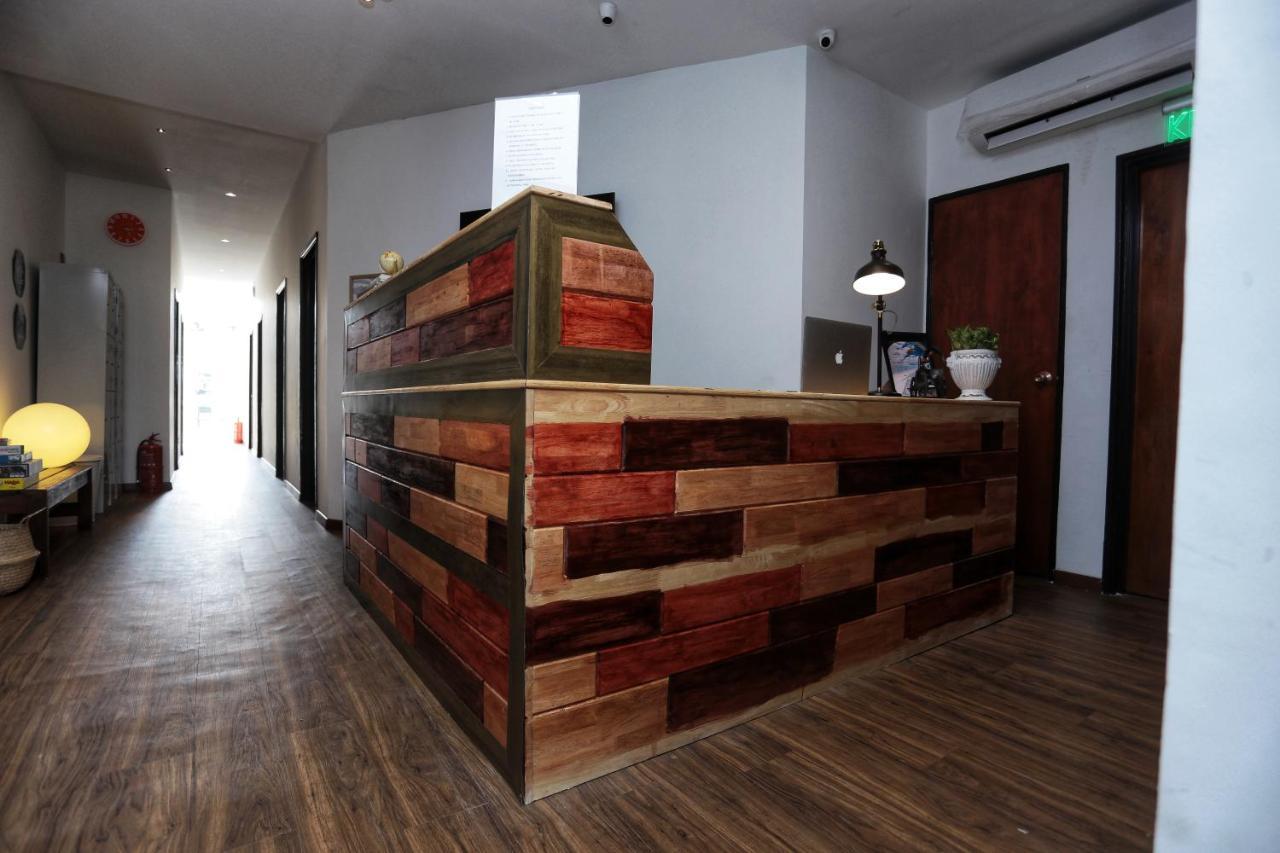 The Bedpackers Hostel Putrajaya Extérieur photo