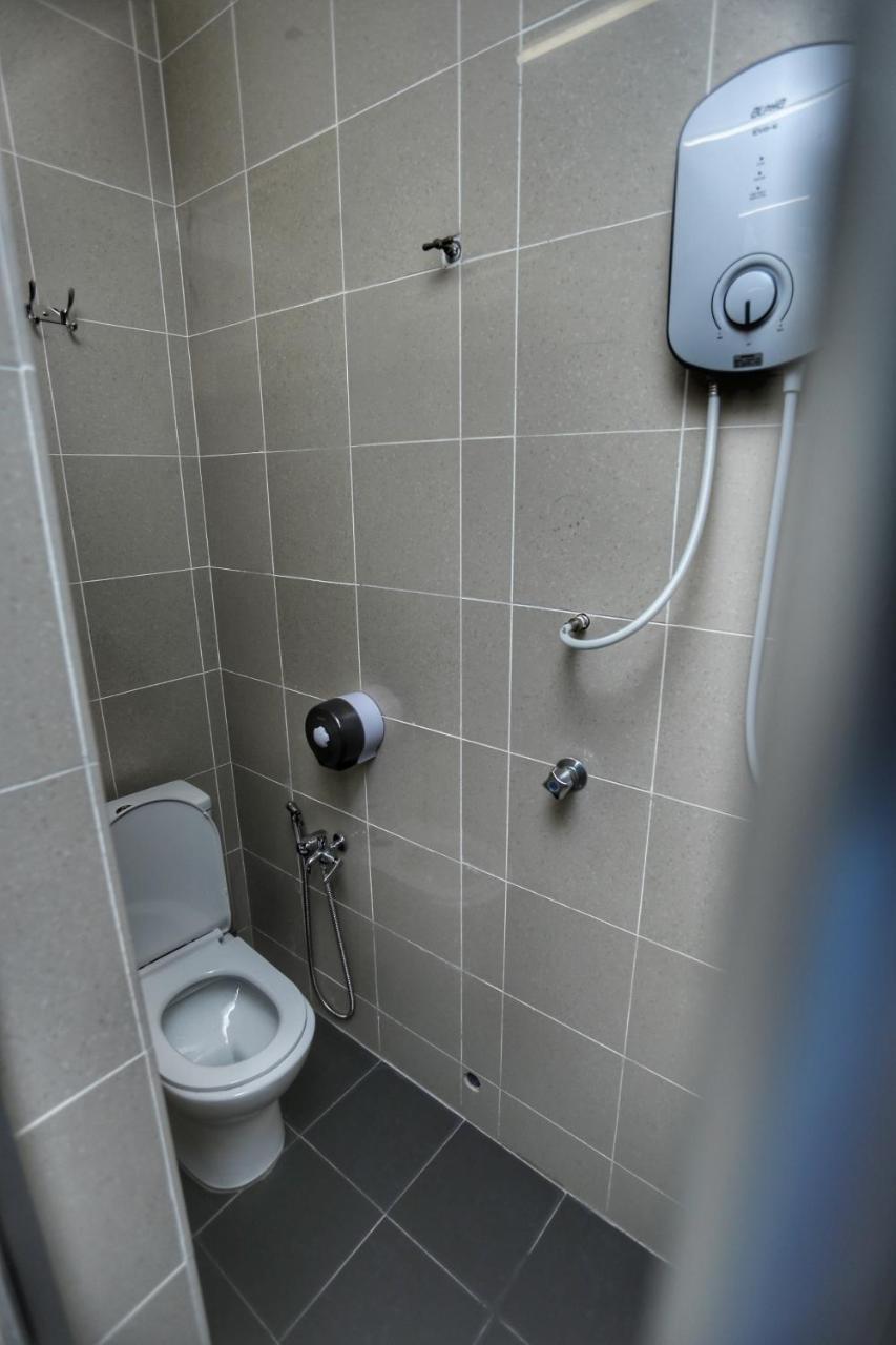 The Bedpackers Hostel Putrajaya Extérieur photo