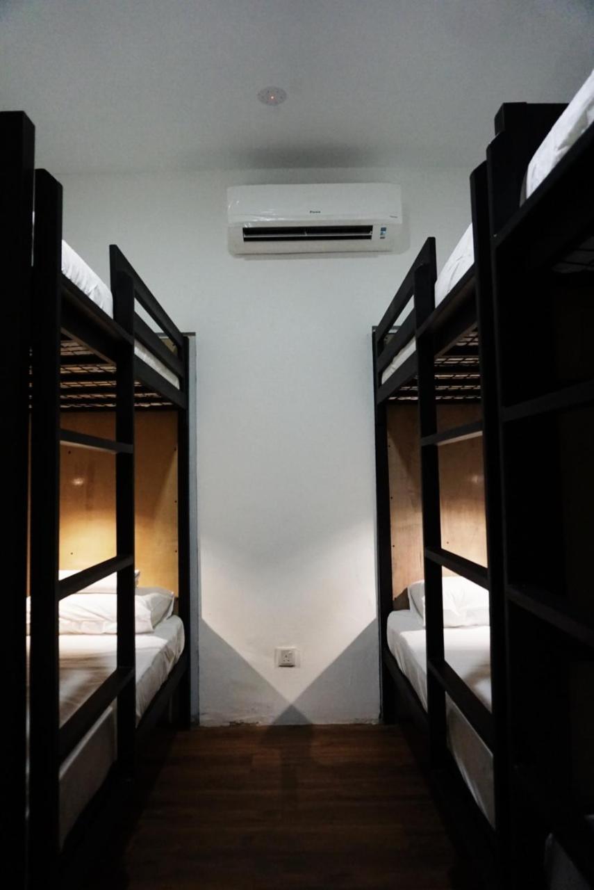 The Bedpackers Hostel Putrajaya Extérieur photo