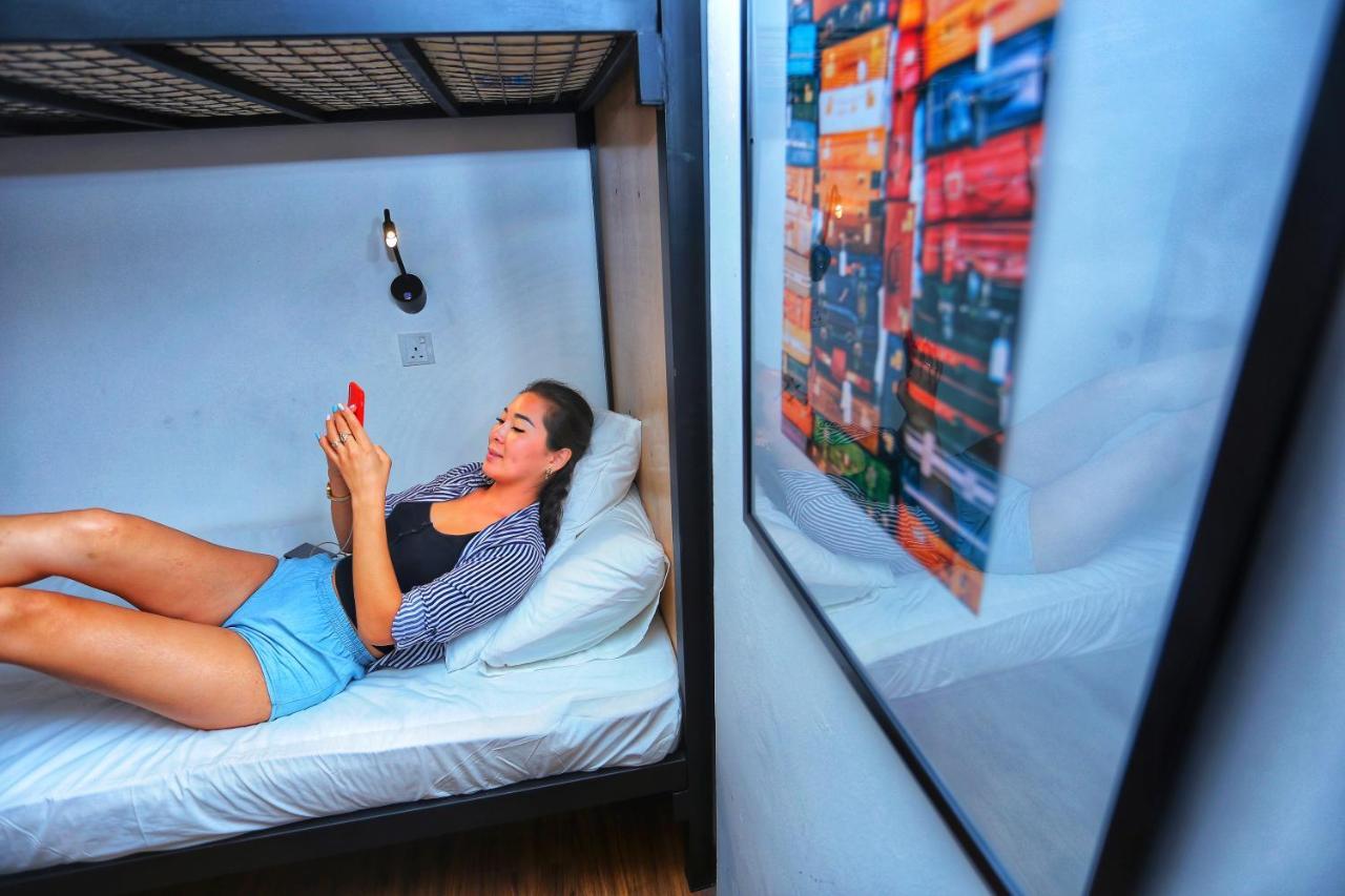 The Bedpackers Hostel Putrajaya Extérieur photo